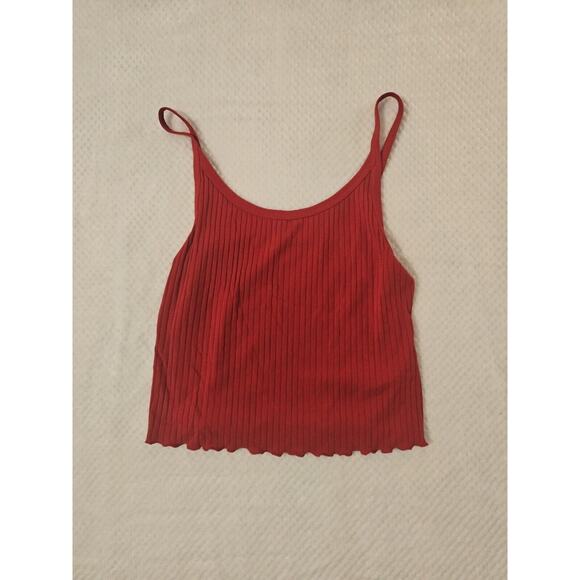 Old Navy Tops - Old‎ Navy Red Ribbed Crop Top Ruffled Bottom Large